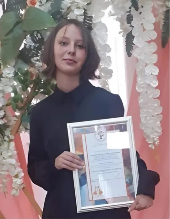 выпускник художественного отделения Детской школы искусств