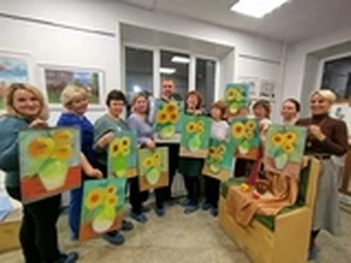 Экскурсия в ДШИ для представителей Женсовета и Профсоюзного комитета Северского трубного завода