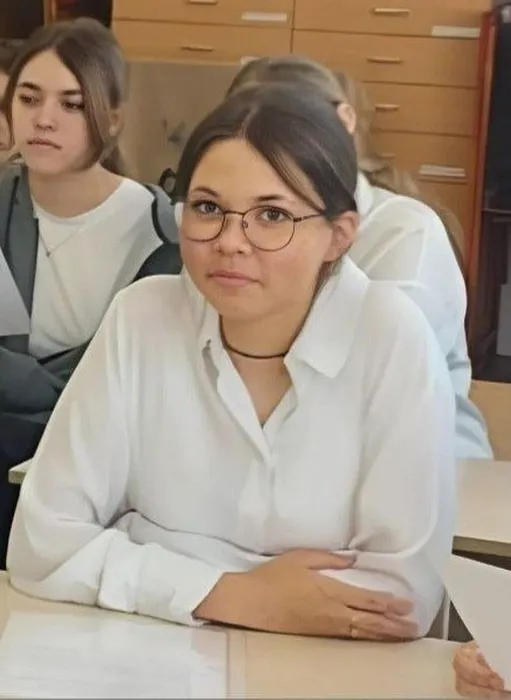 выпускник художественного отделения Детской школы искусств