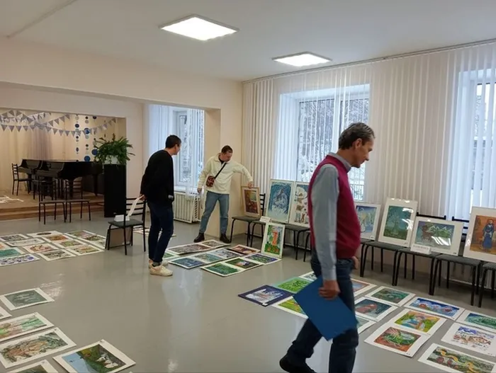 Областная выставка – конкурса «По тропам сказочным Бажова», посвященной 145-летнему юбилею со дня рождения П.П.Бажова