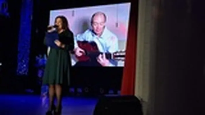 Юбилейный концерт Детской школы искусств "50 лет на творческой волне"