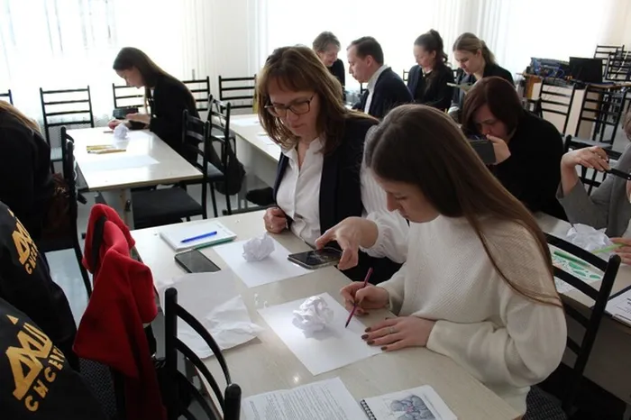 Областное комплексно - методическое мероприятие "Нетрадиционные формы самостоятельной работы учащихся ДХШ и художественных отделений ДШИ"