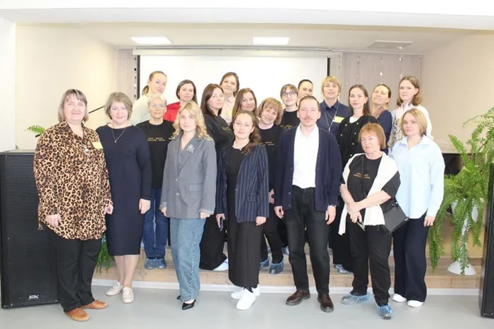 Областное комплексно - методическое мероприятие "Нетрадиционные формы самостоятельной работы учащихся ДХШ и художественных отделений ДШИ"