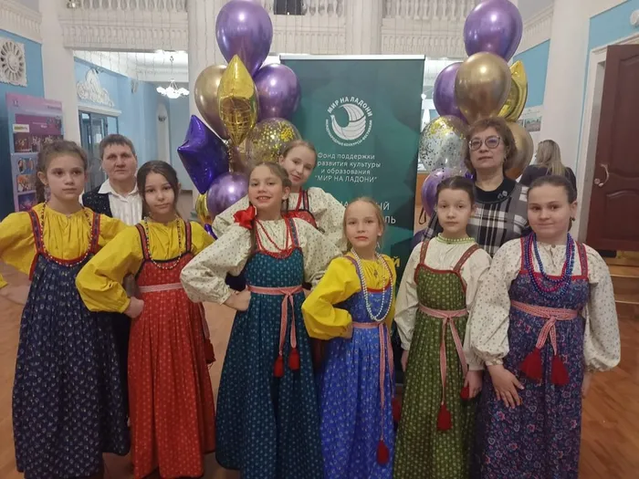 17-й Международный многожанровый конкурс - фестиваль песни, музыки, театра и танца "Малахитовый узор"