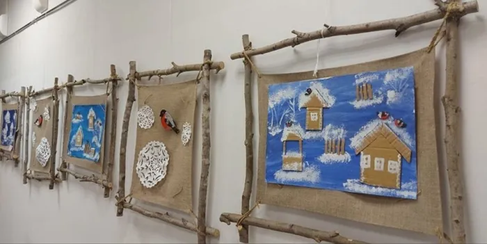 Выставка творческих работ учащихся художественного отделения "Бумажные истории"