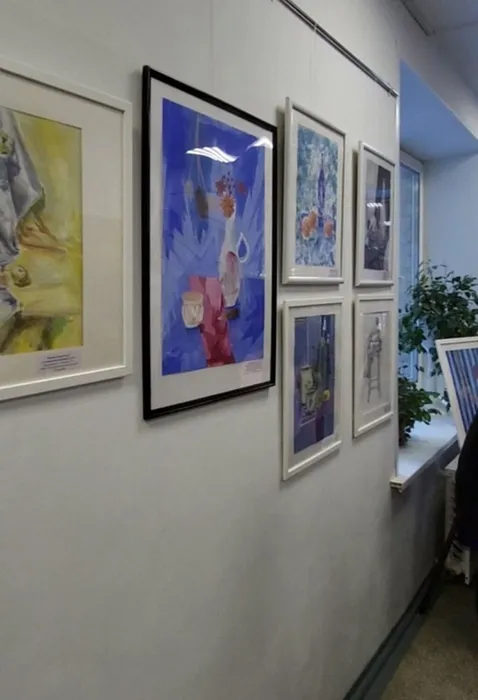 Выставка творческих работ учащихся художественного отделения "Мир натюрмортов"