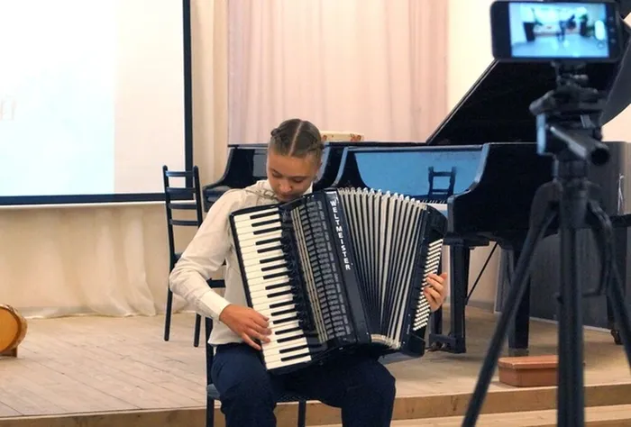 V открытый городской фестиваль-конкурс юных исполнителей «Музыкальный вернисаж».