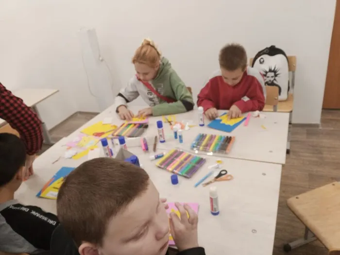 Мастер-класс по изготовлению поздравительных открыток, организованный для воспитанников Полевской школы