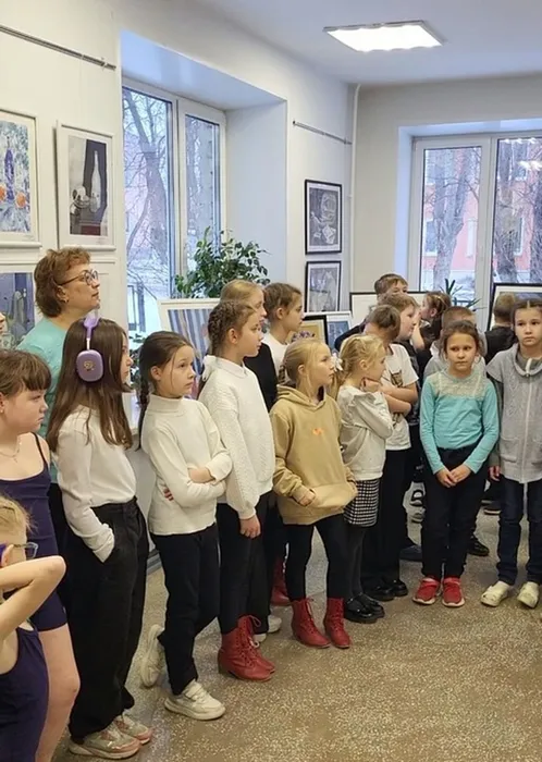 Выставка творческих работ учащихся художественного отделения "Мир натюрмортов"