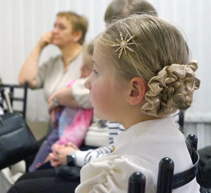 Концерт учащихся и преподавателей «Подарок для мамы»