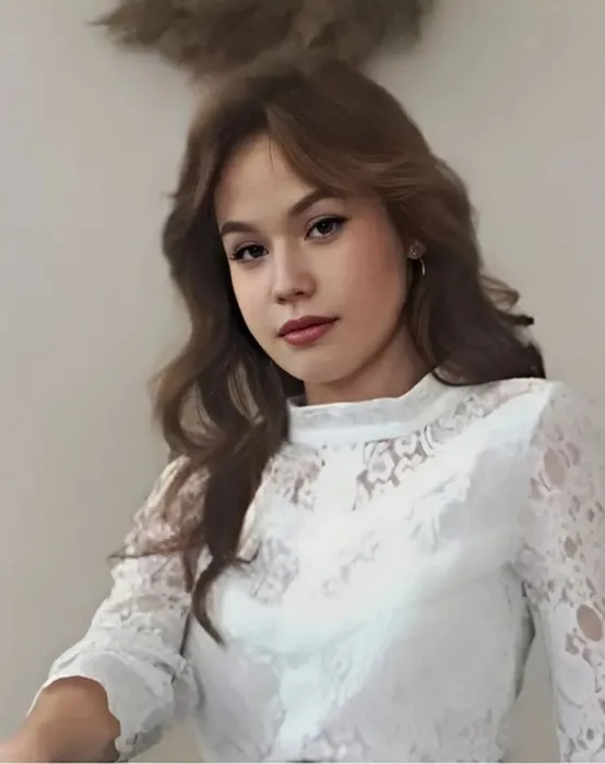 выпускник художественного отделения Детской школы искусств