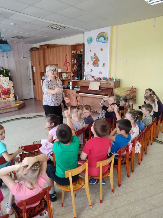 Музыкальная гостиная "Детский альбом П. И. Чайковского"