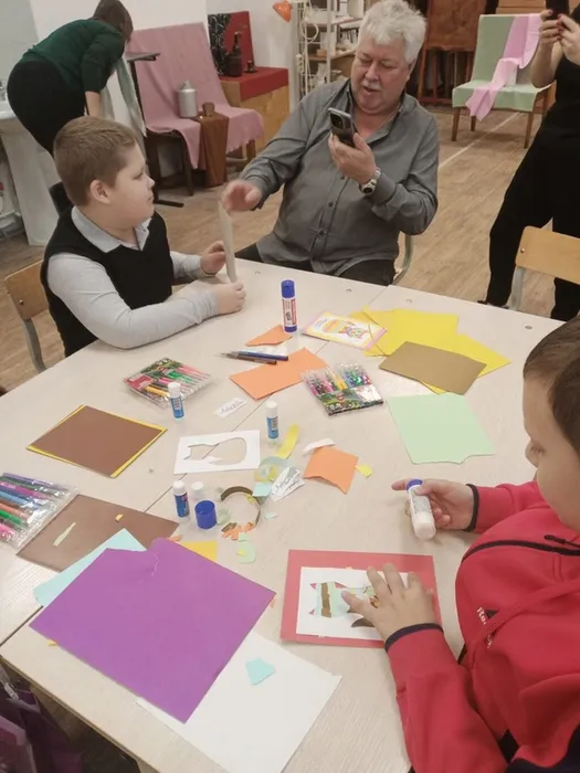 Мастер-класс по изготовлению поздравительных открыток, организованный для воспитанников Полевской школы