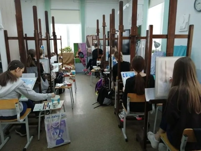 IV Областной конкурс по станковой композиции «Любимый Урал»