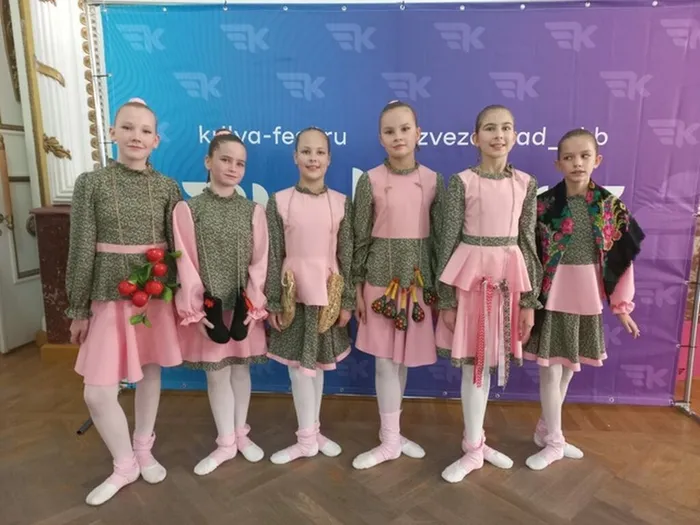 Хореографический ансамбль "ЭлеменТ"
(преподаватель Птухина Ольга Сергеевна)